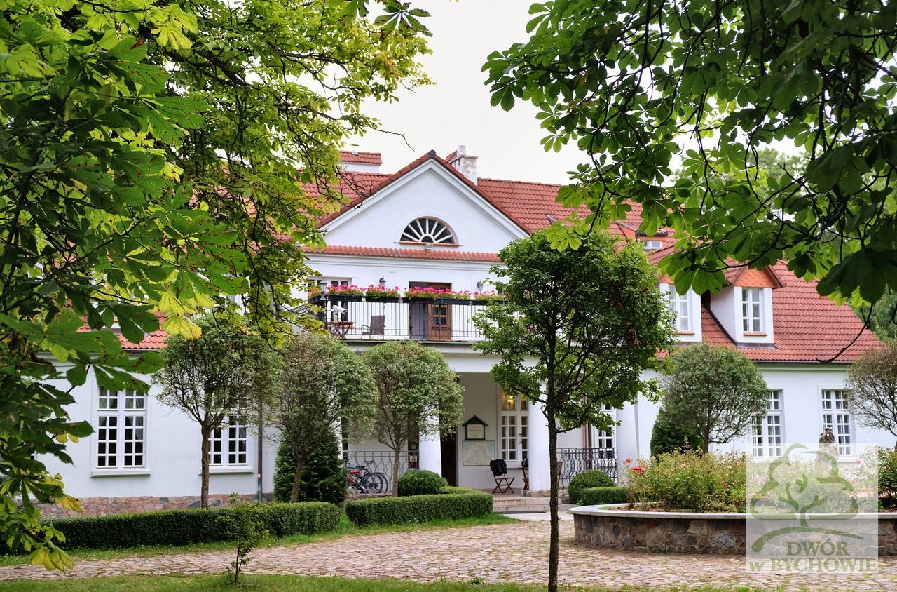 Dwór w Bychowie Gniewino Exterior foto