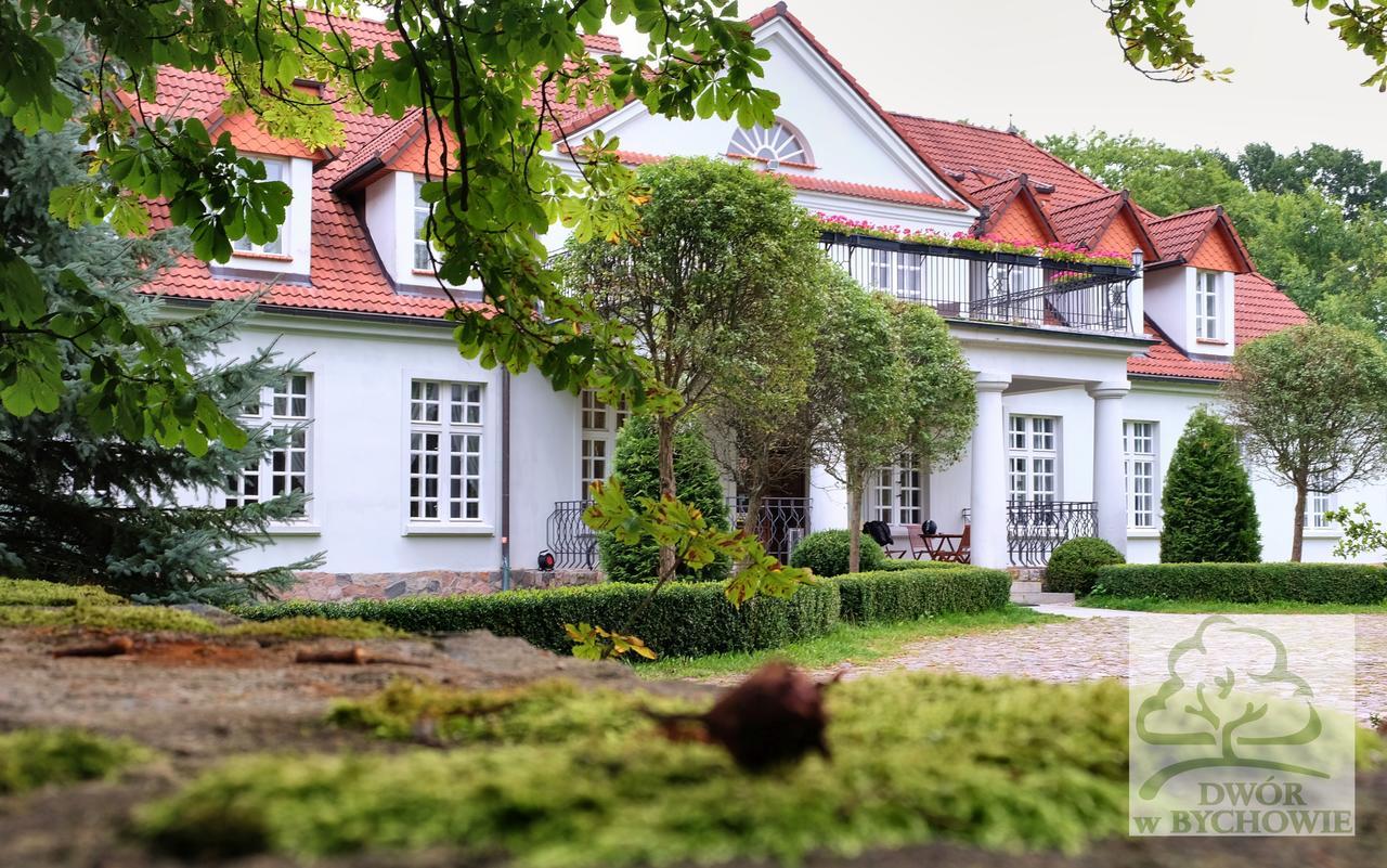 Dwór w Bychowie Gniewino Exterior foto